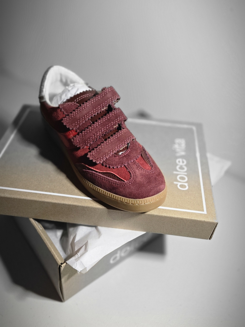 Dolce Vita Notice Sneakers Oxblood Red Suede. Winen 6.5 NWT